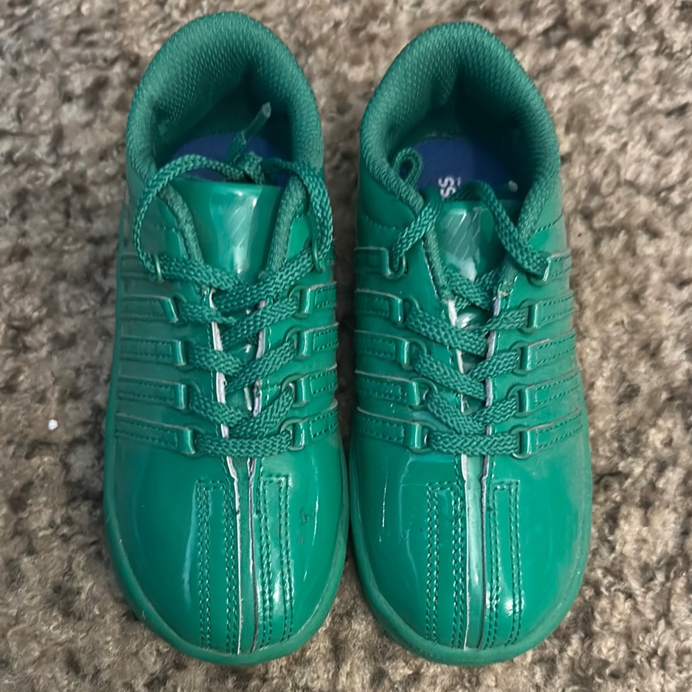 Vibrant Green Textured Sneakers with Glossy Finish